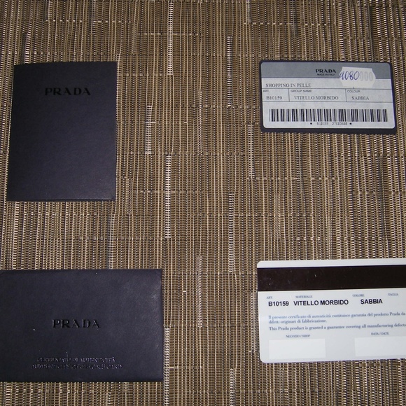 Prada Tote Leather - Picture 3 of 6